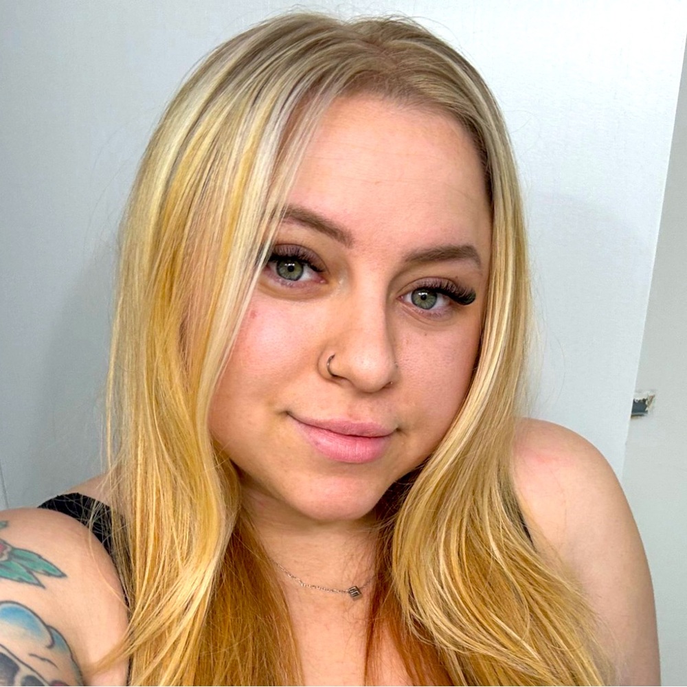 New-ish to Poshmark!